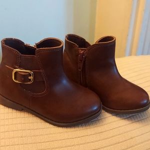 Zoe & Zac Skid Resistance Baby Girl Boots- Brown Size 6